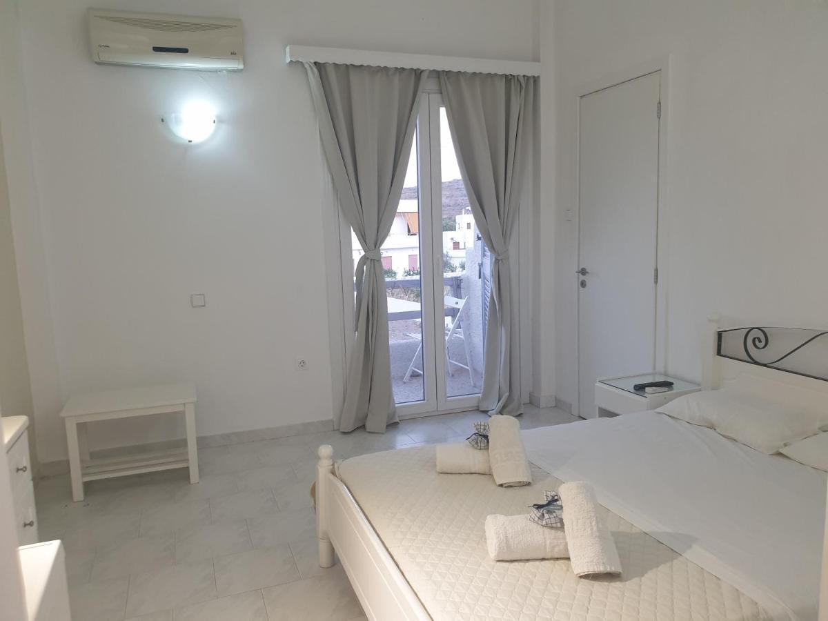 Syros Holidays Vari  Exterior photo