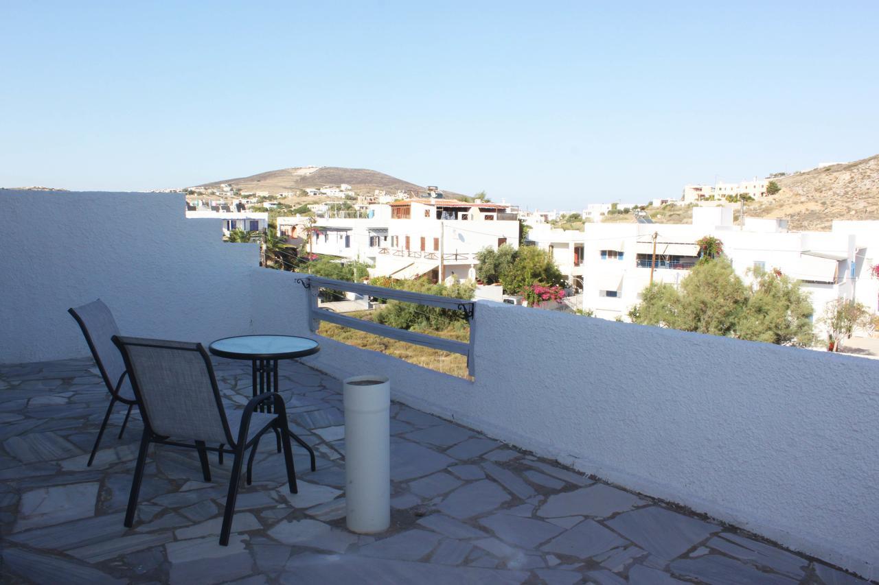 Syros Holidays Vari  Exterior photo