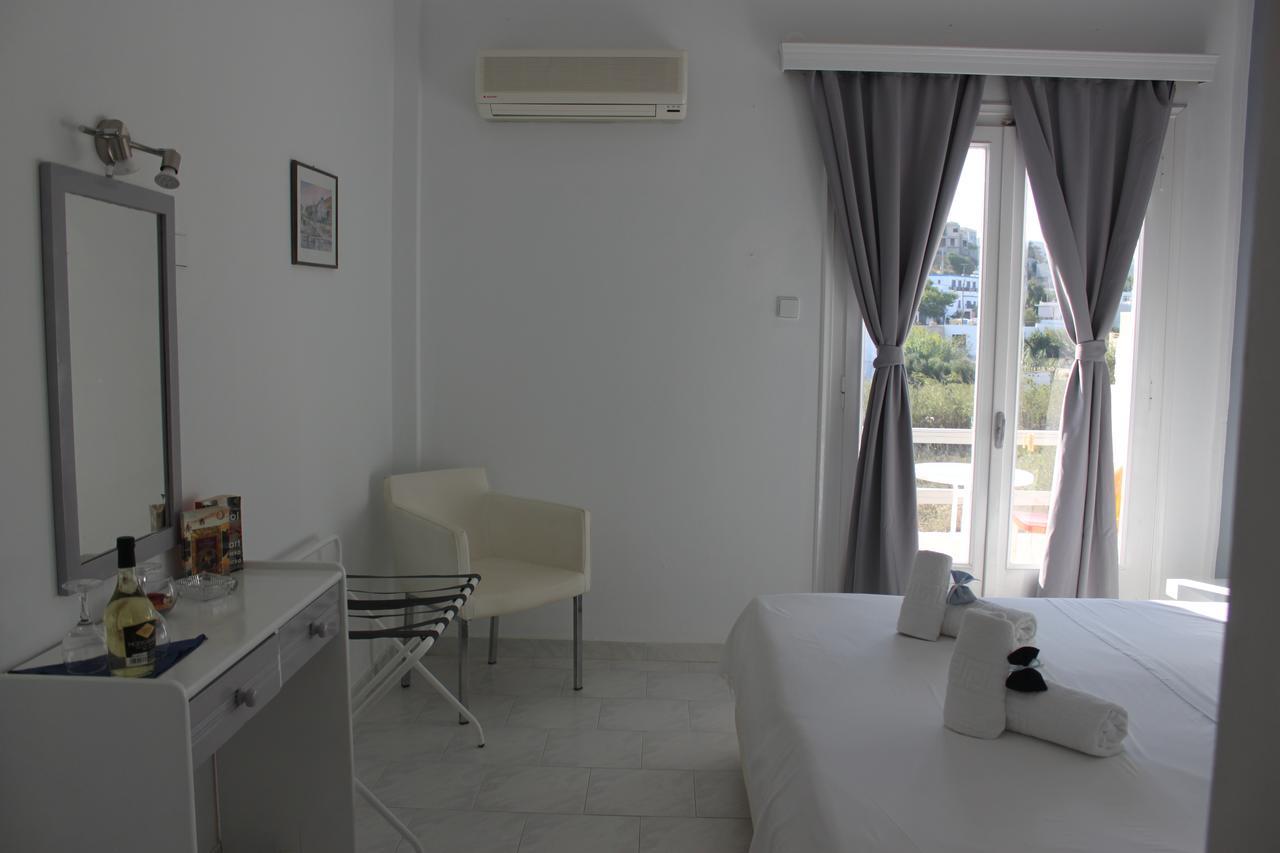 Syros Holidays Vari  Exterior photo